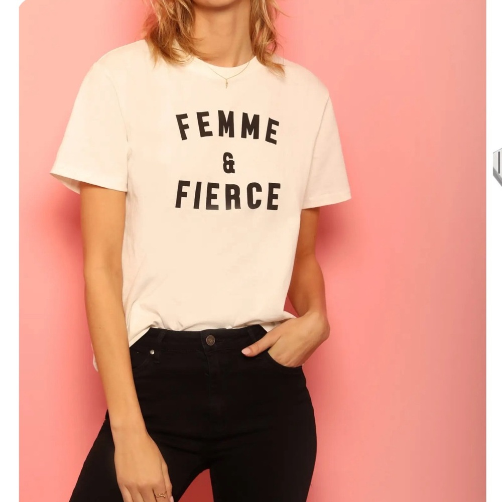 Mulberry and Grand Femme & Fierce T Shirt Size Small